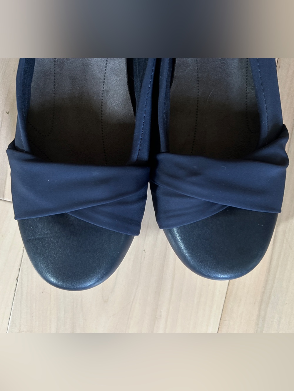 Bare traps Mitsy Navy Blue Memory foam Footbed Round Toe, Slip-On 10 Wide 10W - Picture 14 of 14